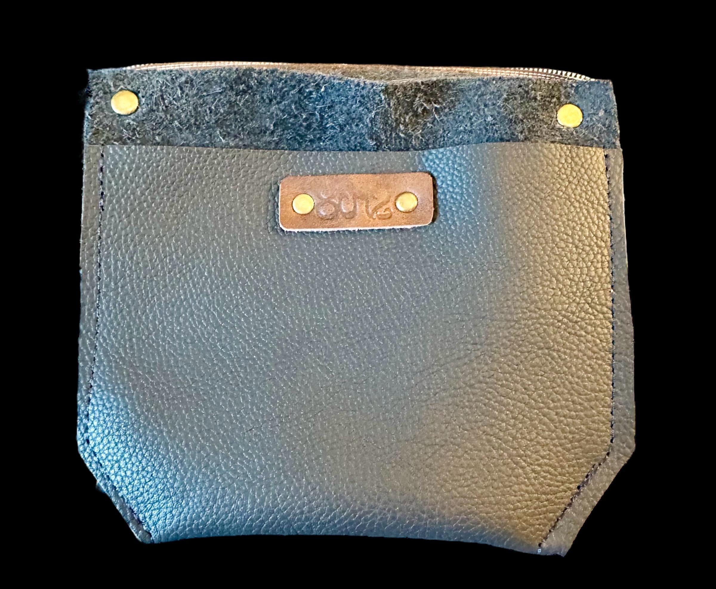 Handcrafted Full Grain Leather Crossbody Bag - Navy Pebbled Mini Stevie