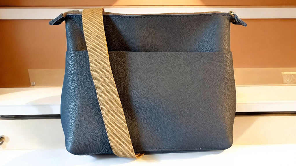 Handcrafted Full Grain Leather Crossbody Bag - Navy Pebbled Mini Stevie