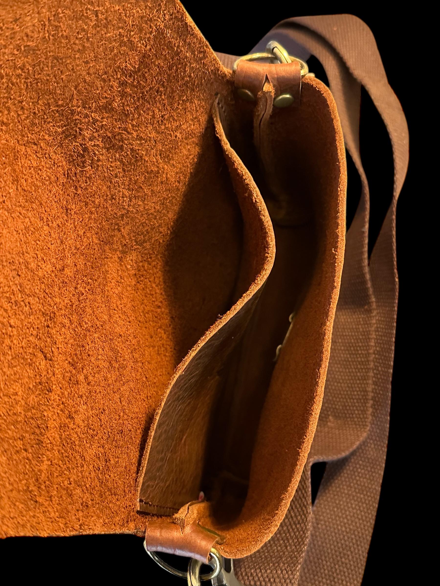 Full Grain Real Leather Authentic Brown Dog Rae Crossbody or Shoulder Bag Purse