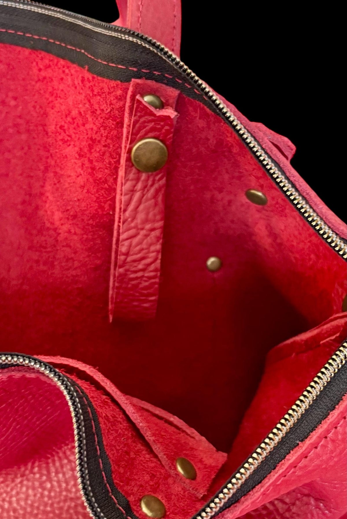 Full Grain Real Leather Zipper Red Dog Hartlee Crossbody or Shoulder Bag Purse