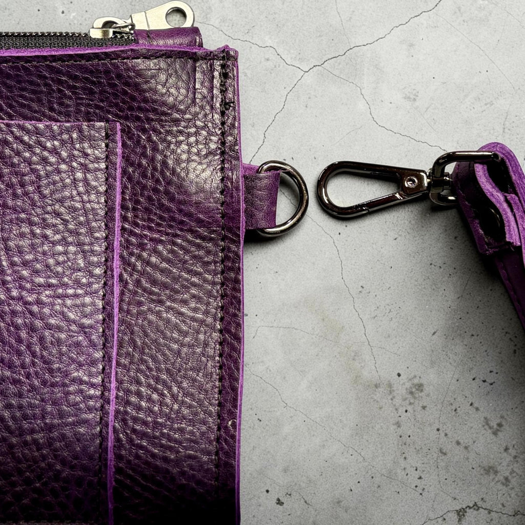 Full Grain Real Leather Authentic Zipper Frame Wristlet Cellphone Holder Purse